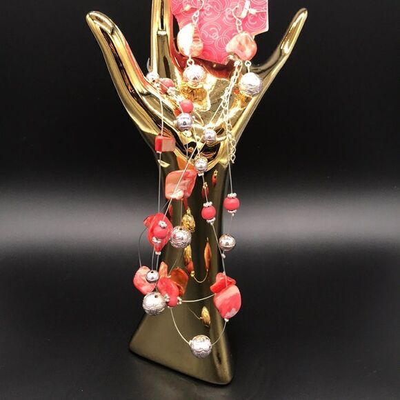 Charming Charlie | beaded necklace and earrings - Picture 5 of 7